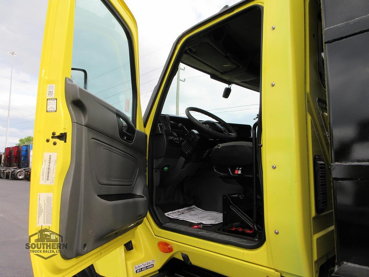 Used 2023 INTERNATIONAL LT