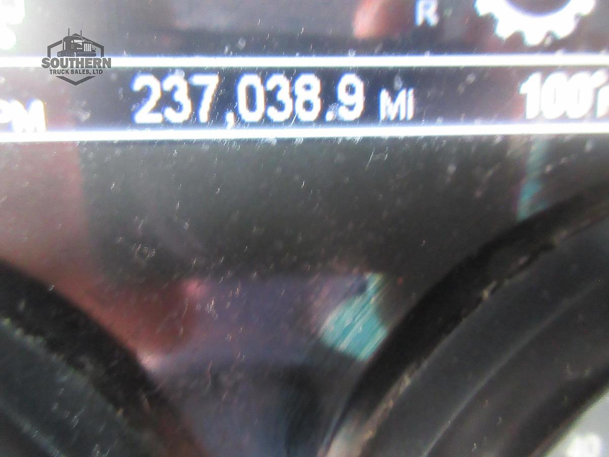 Used 2019 PETERBILT 567