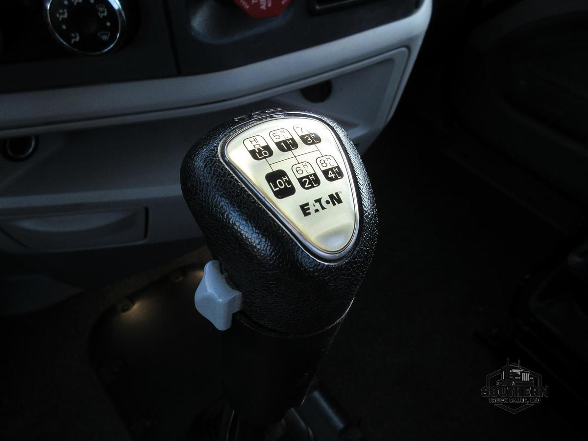 Used 2020 PETERBILT 567