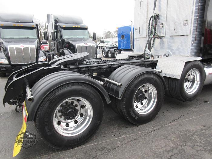Used 2019 PETERBILT 567