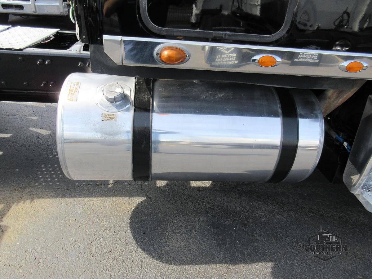 Used 2023 FREIGHTLINER CORONADO 122 SD