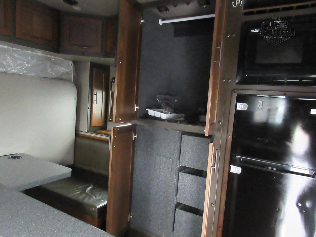 Used 2020 PETERBILT 579 ARI