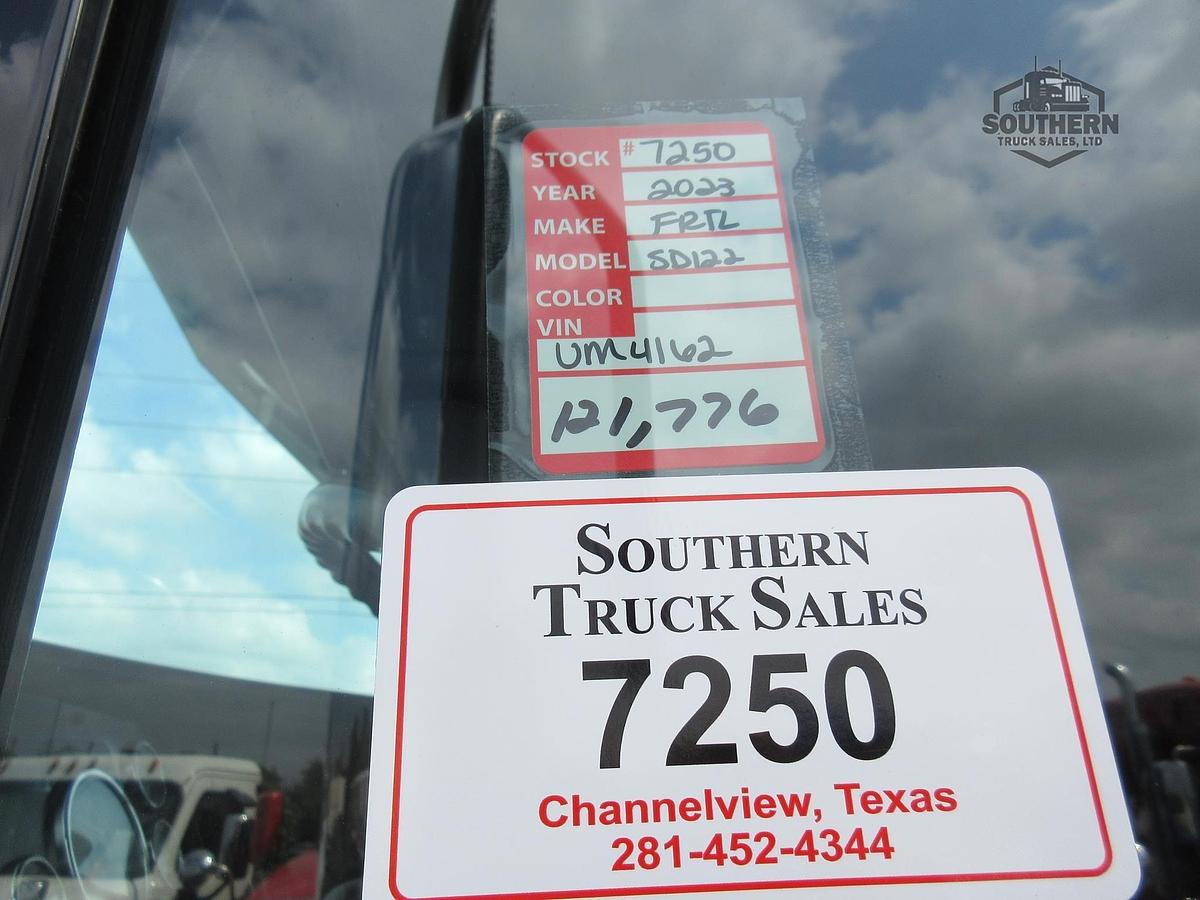 Used 2023 FREIGHTLINER CORONADO 122 SD