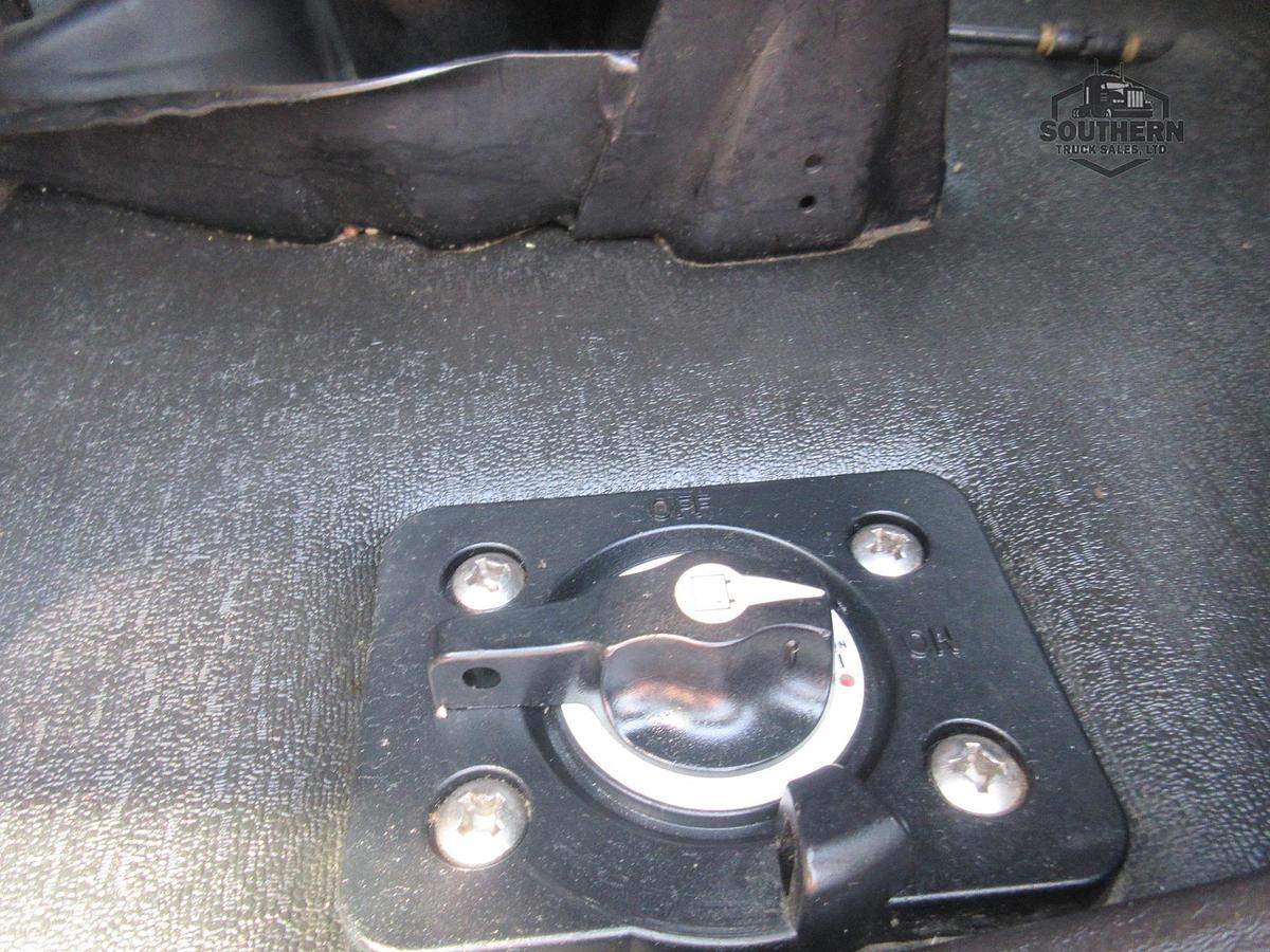 Used 2019 FREIGHTLINER CORONADO 122 SD