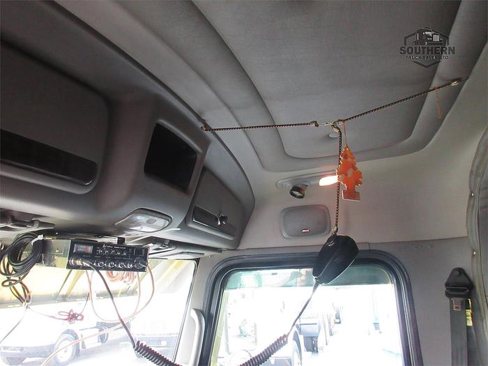 Used 2016 PETERBILT 389