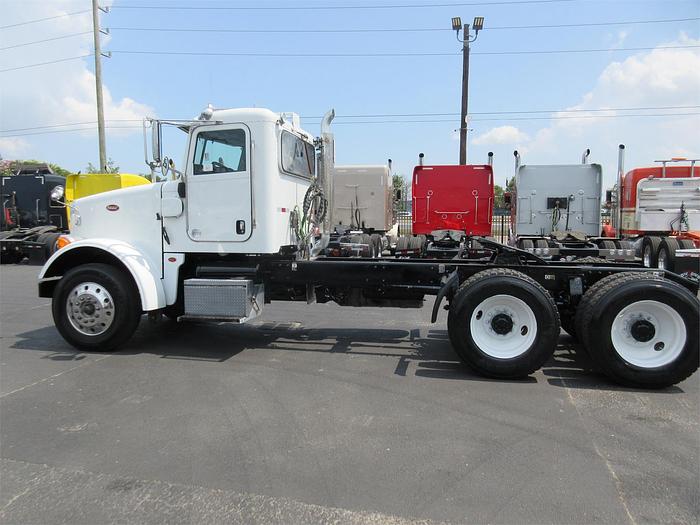 Used 2015 PETERBILT 365