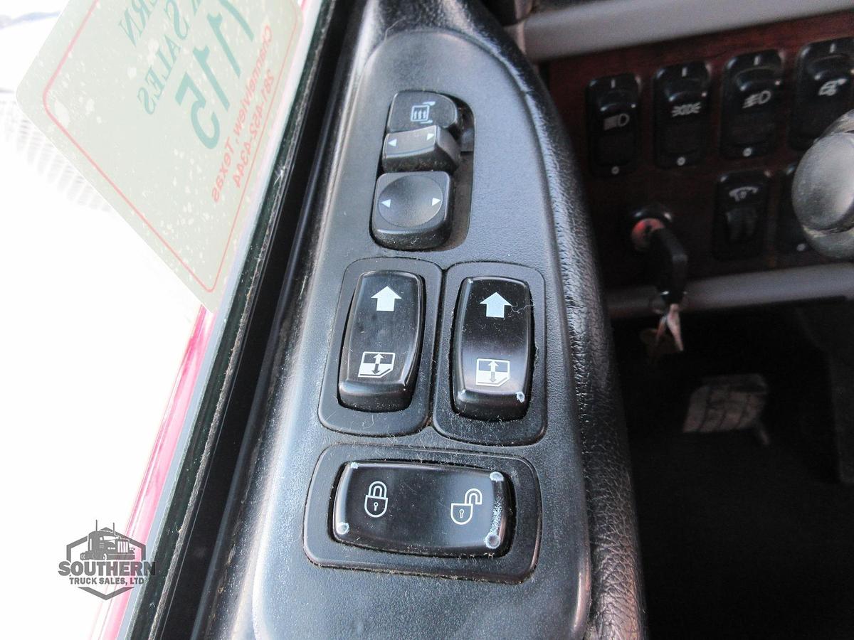 Used 2021 PETERBILT 389