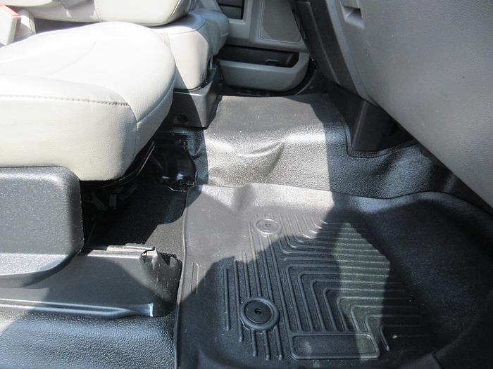 Used 2019 STELLAR EC2000 MOUNTED ON 2019 FORD F550 XL