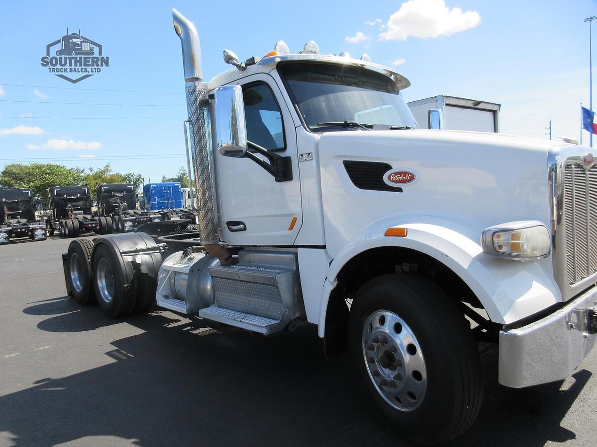 Used 2020 PETERBILT 567