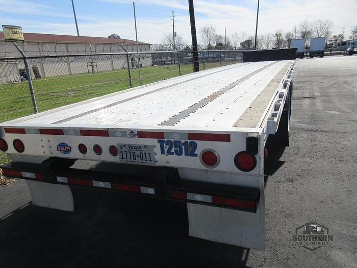 Used 2020 UTILITY 53 CAL LEGAL REAR SLIDE