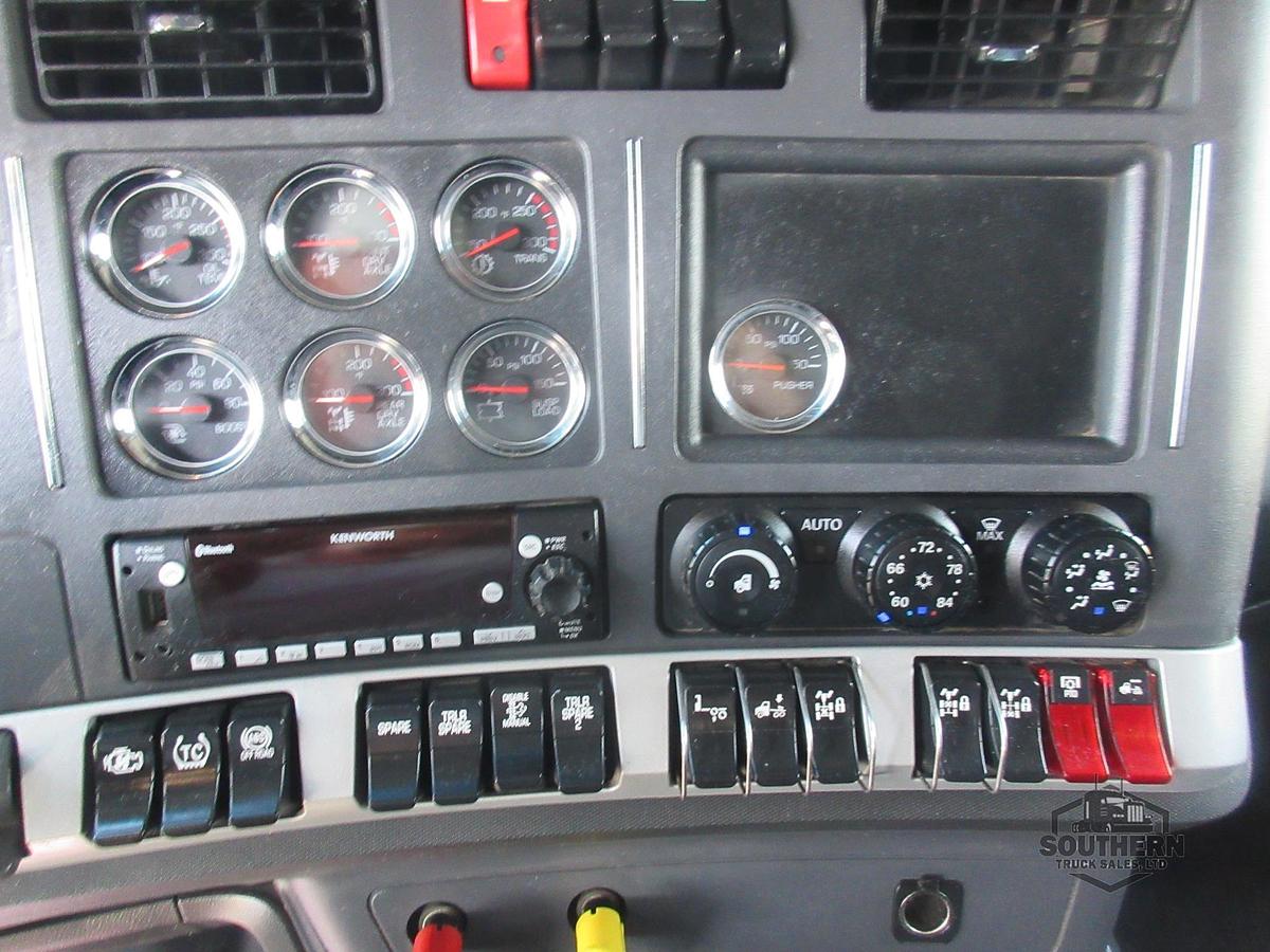 Used 2023 KENWORTH T880