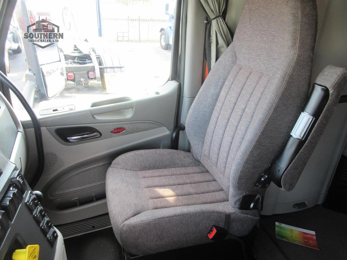 Used 2018 PETERBILT 579