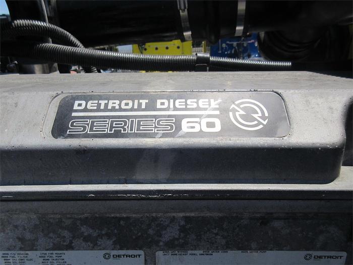 Used 2015 PETERBILT 389