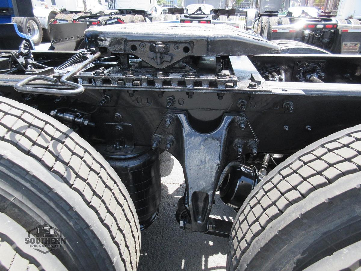 Used 2021 INTERNATIONAL LT