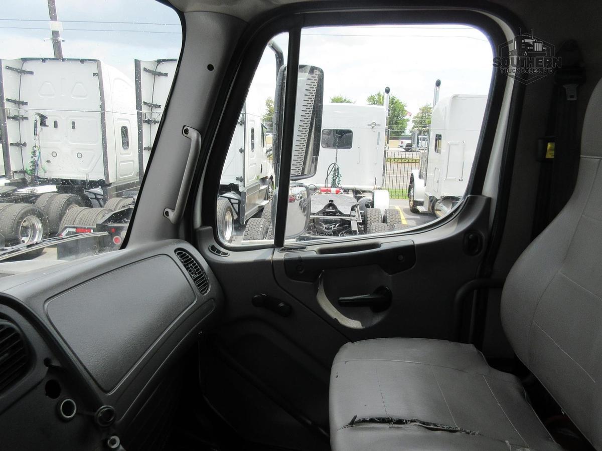Used 2015 FREIGHTLINER 114SD