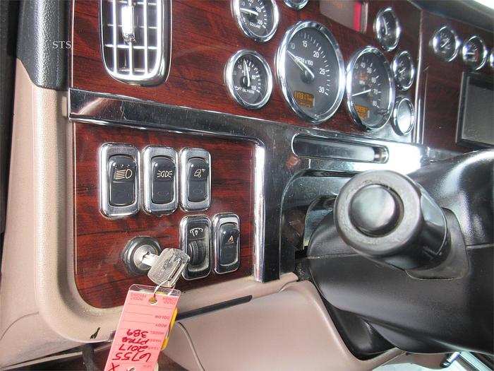 Used 2017 PETERBILT 389