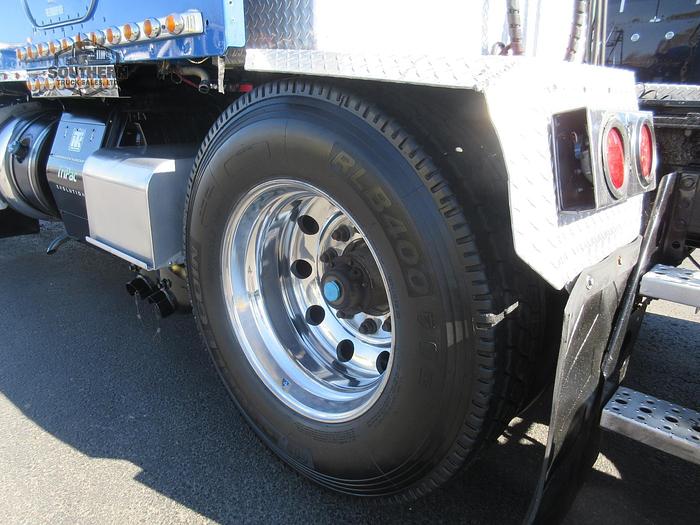 Used 2020 PETERBILT 567