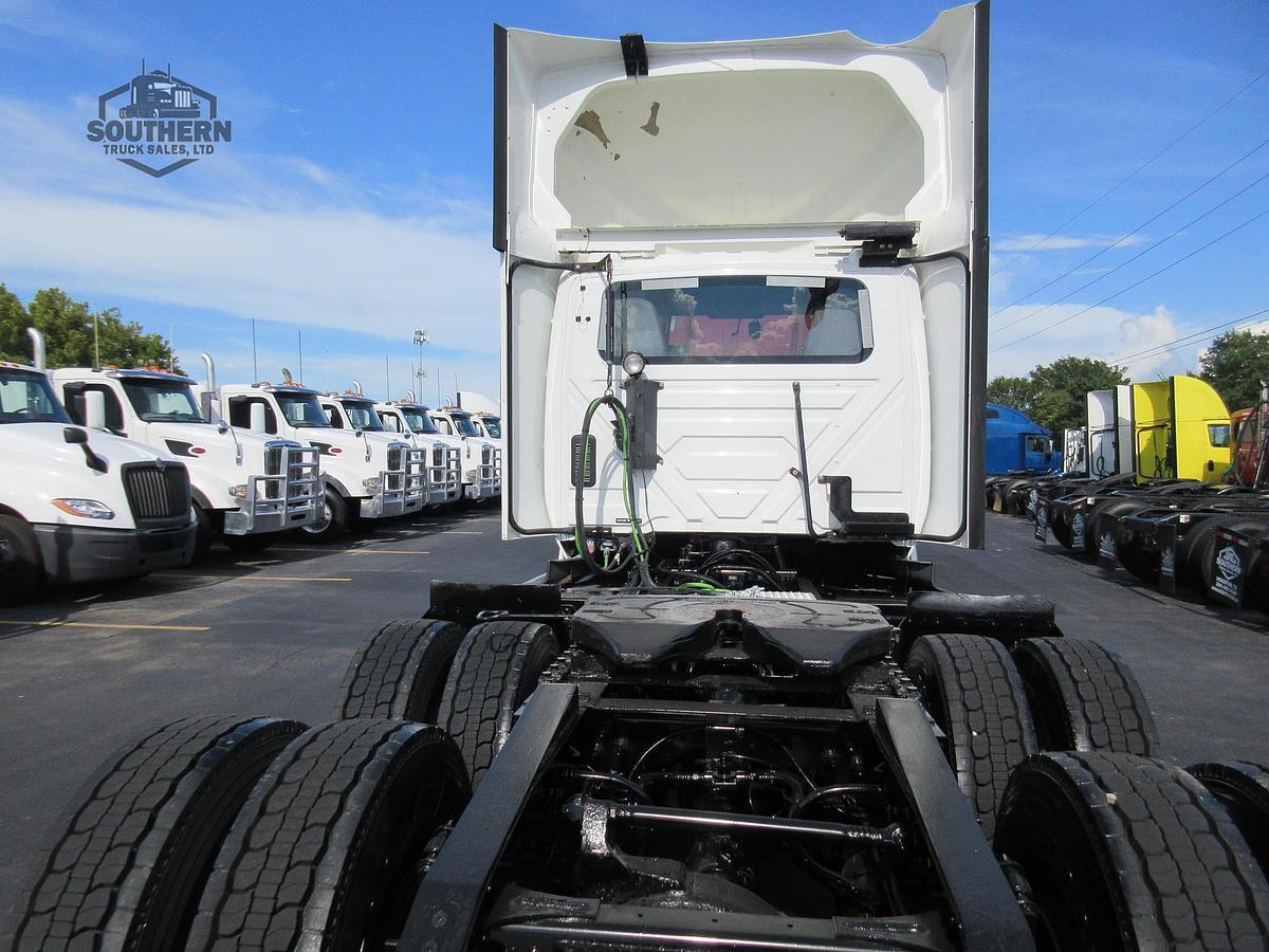 Used 2021 INTERNATIONAL LT
