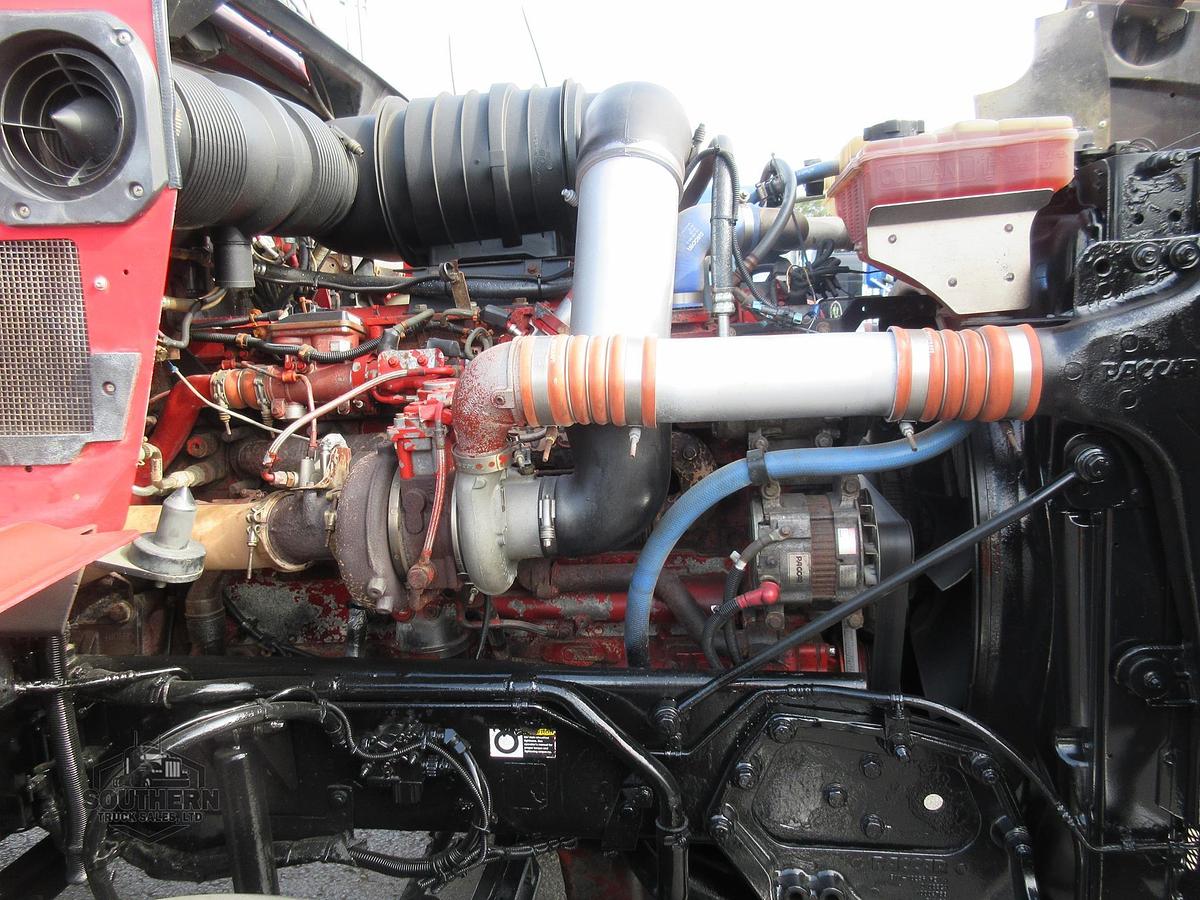 Used 2013 KENWORTH T800