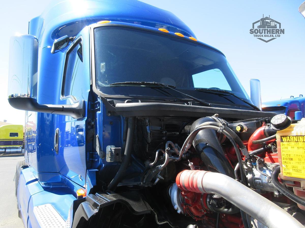 Used 2021 INTERNATIONAL LT