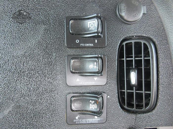 Used 2014 PETERBILT 365