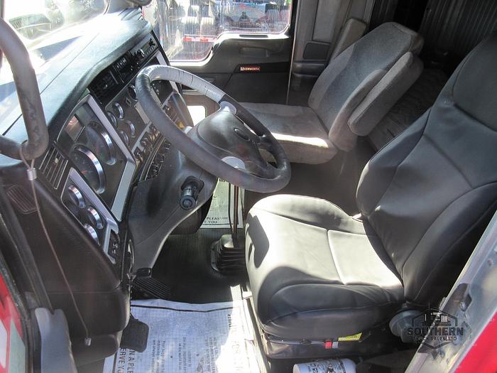 Used 2011 KENWORTH T800