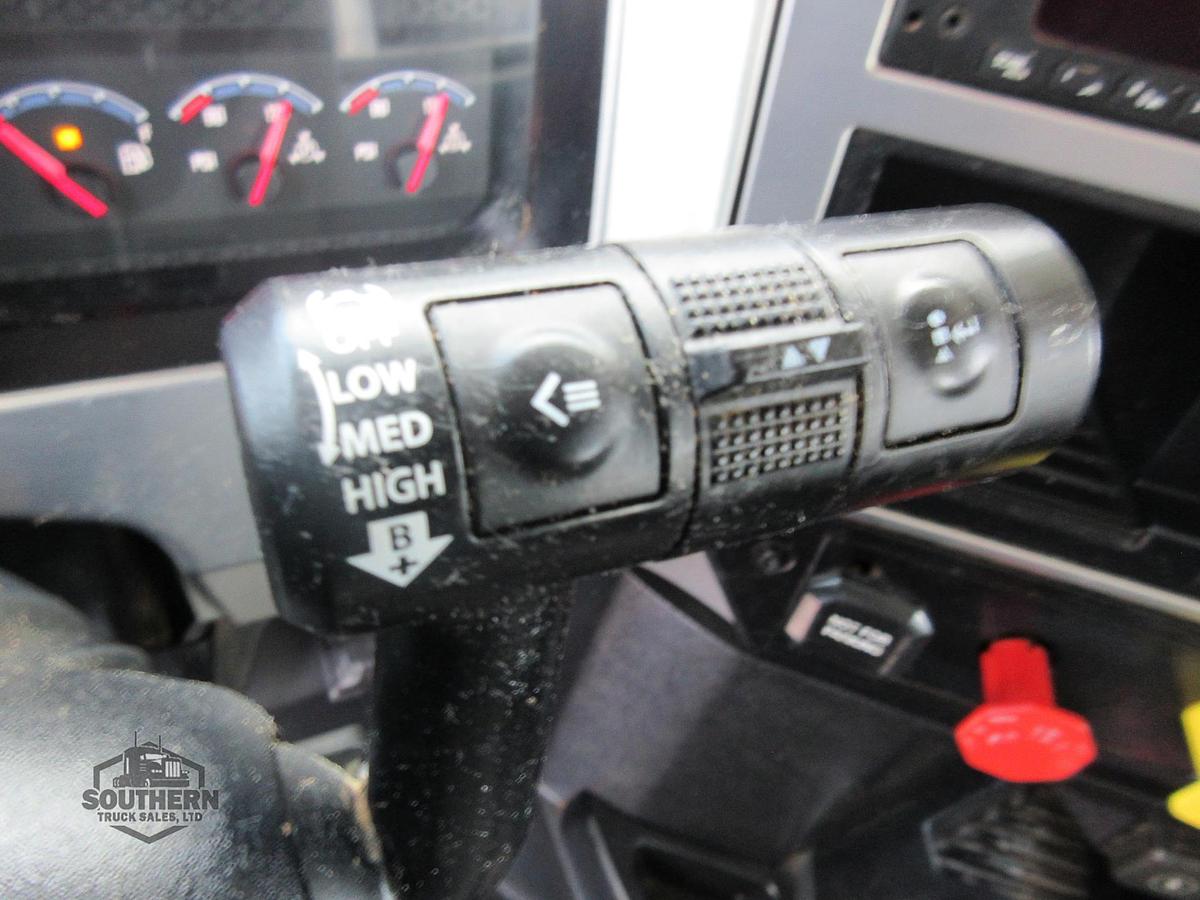 Used 2023 MACK PINNACLE 64T