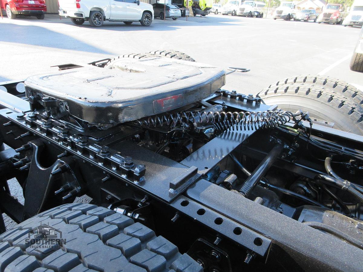 Used 2021 INTERNATIONAL LT