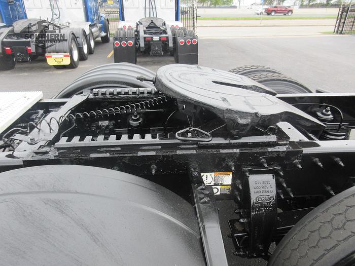 Used 2019 PETERBILT 389