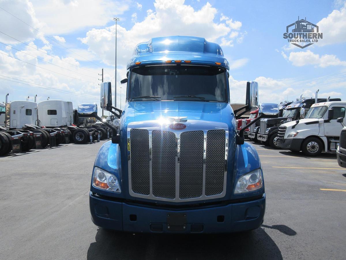 Used 2021 PETERBILT 579