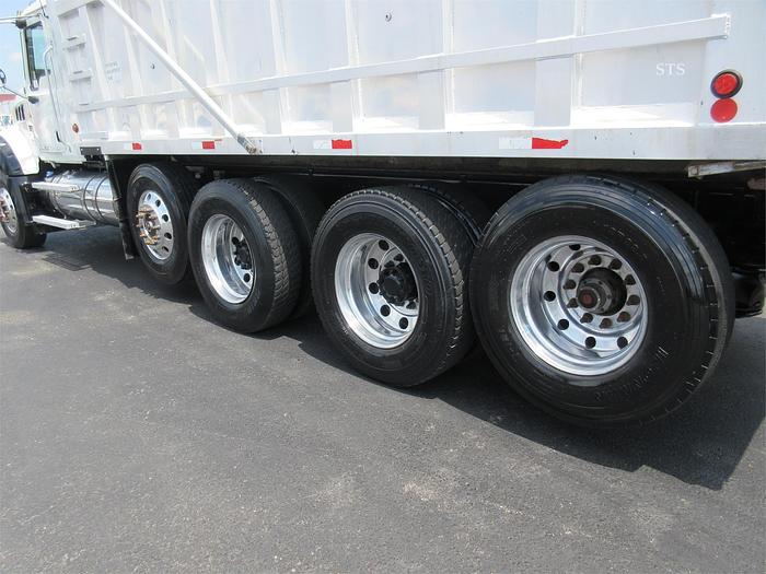 Used 2013 MACK GRANITE GU713