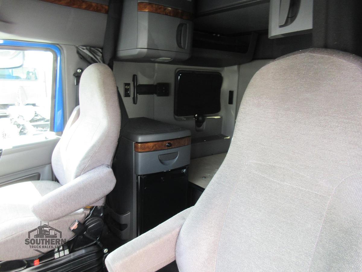 Used 2021 INTERNATIONAL LT