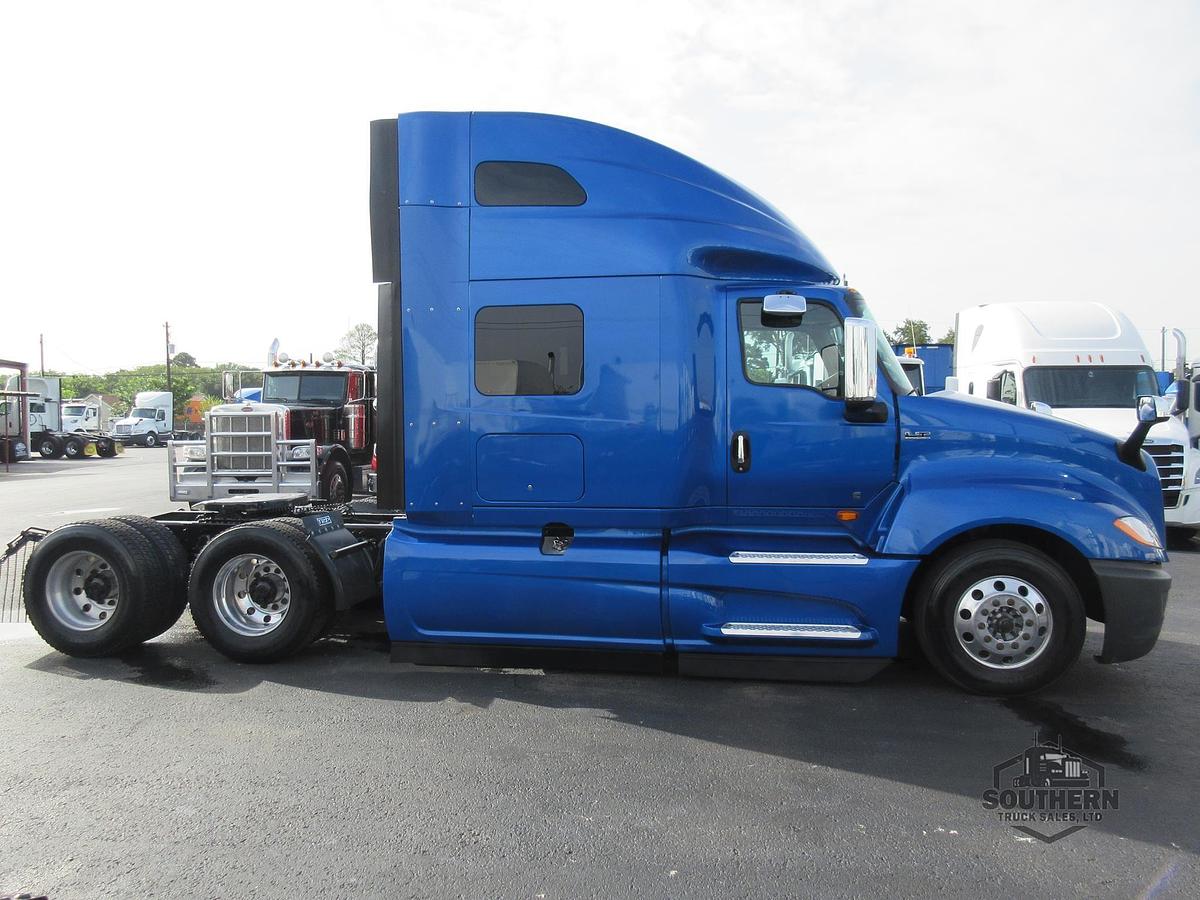 Used 2021 INTERNATIONAL LT
