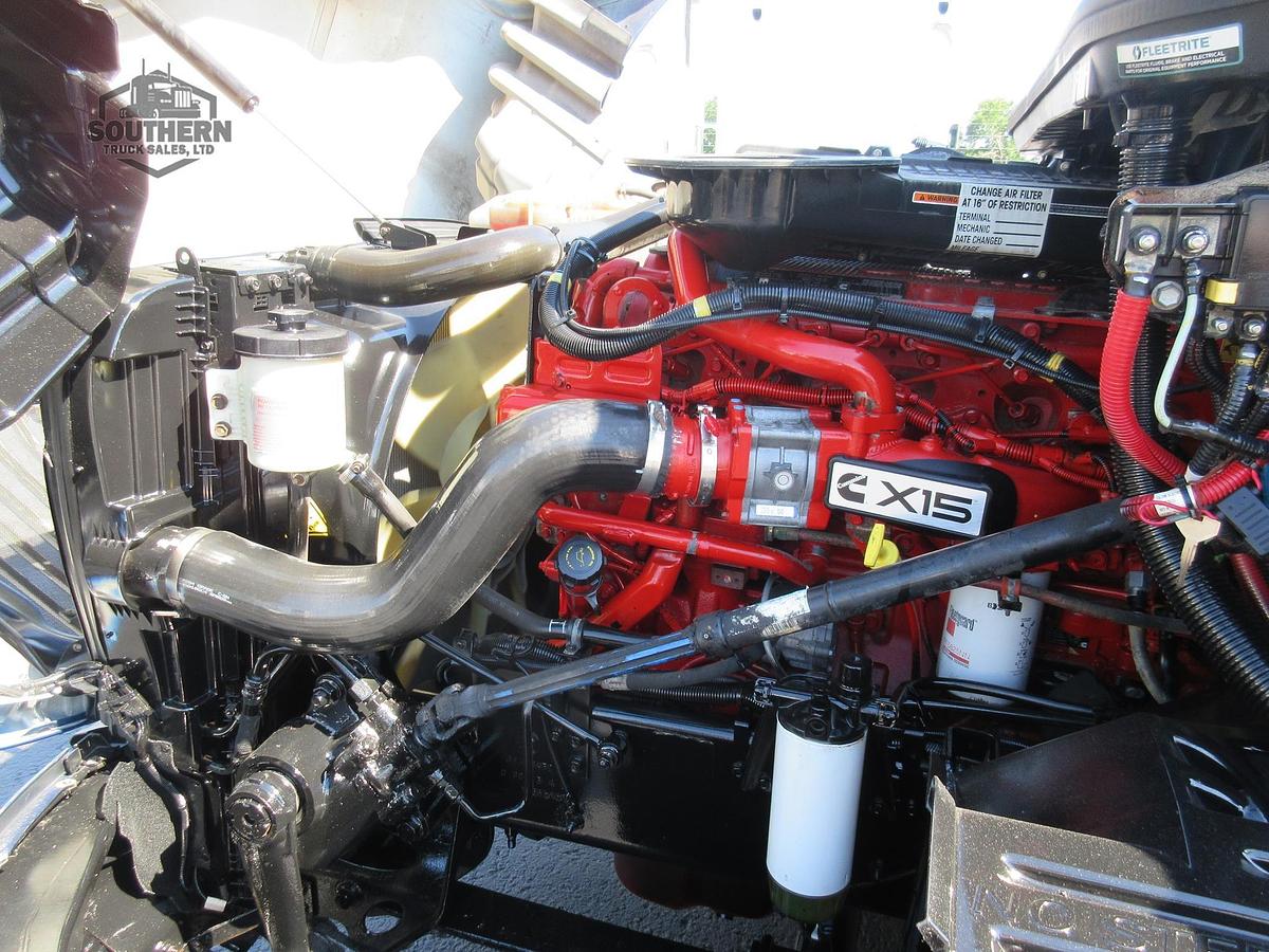 Used 2021 INTERNATIONAL LT