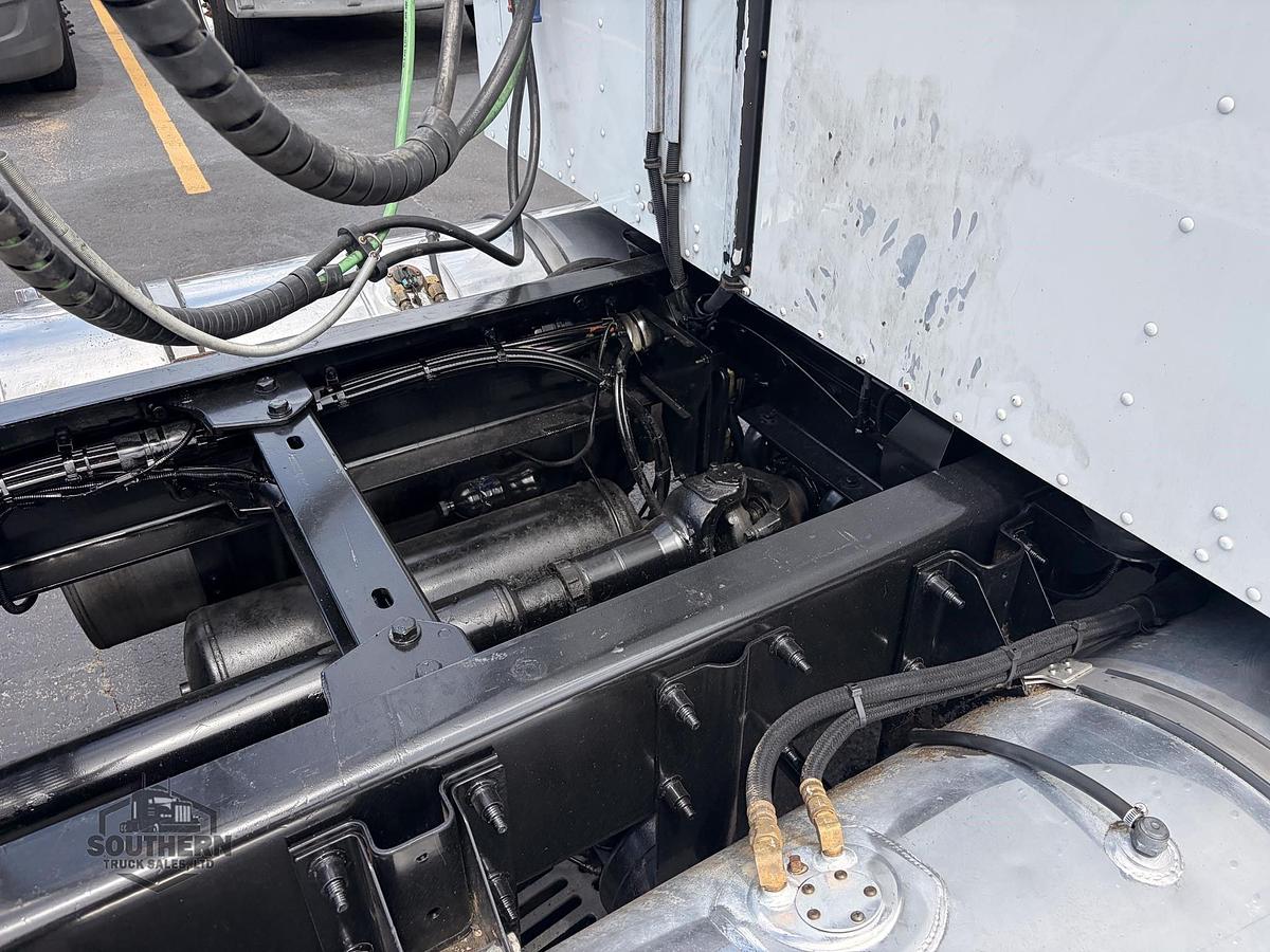 Used 2019 KENWORTH T800