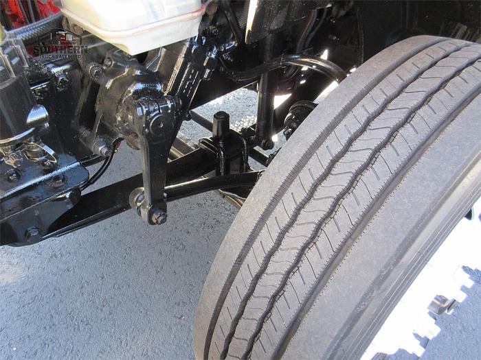 Used 2017 FREIGHTLINER BUSINESS CLASS M2 106