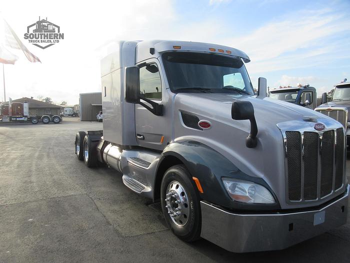 Used 2015 PETERBILT 579