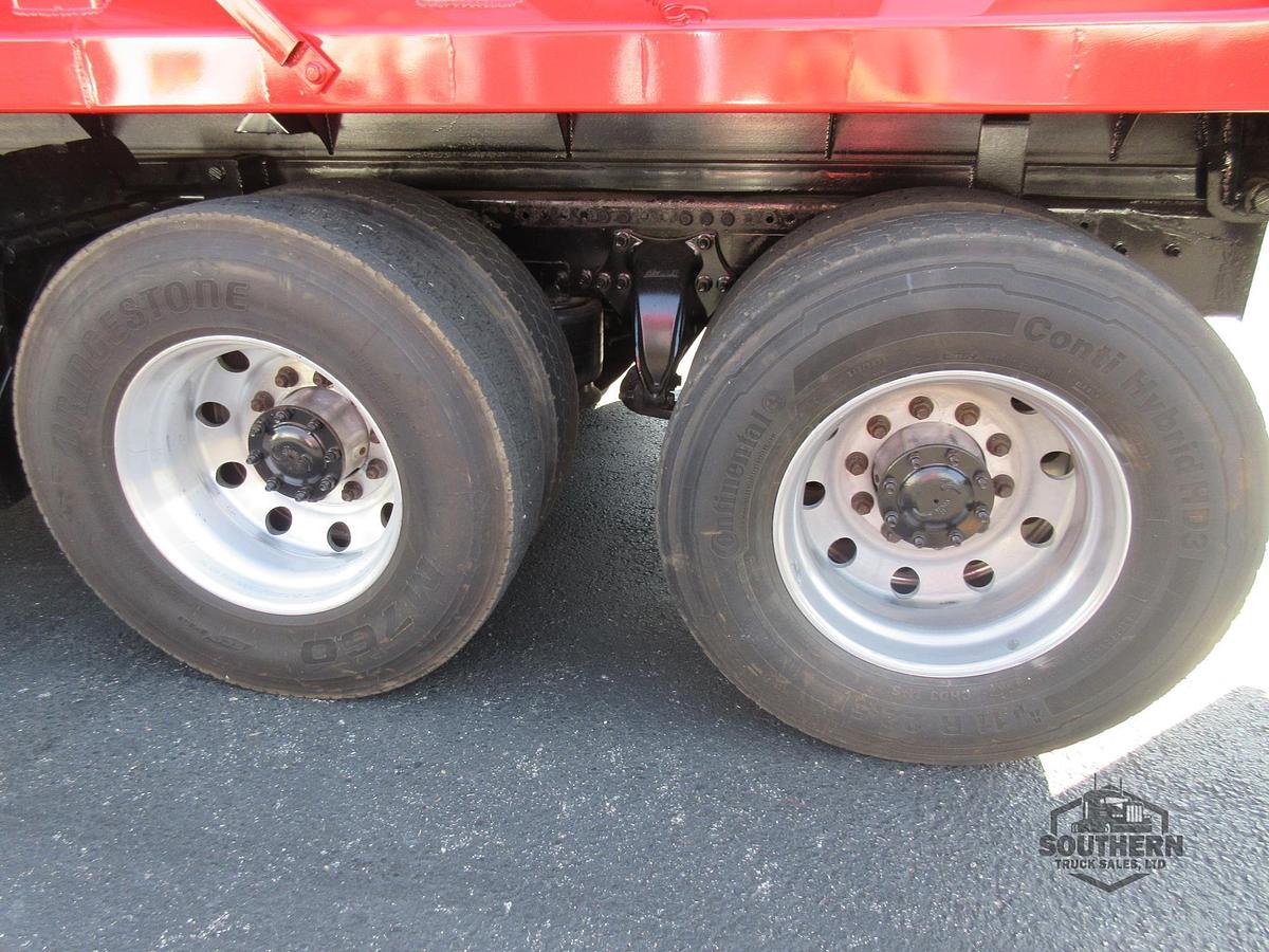 Used 2019 FREIGHTLINER CASCADIA 125