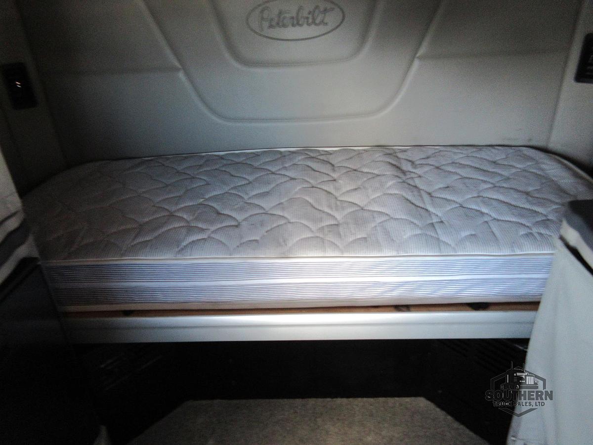 Used 2023 PETERBILT 567