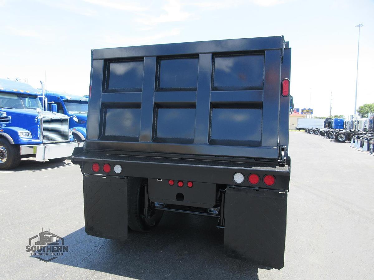 Used 2023 MACK PINNACLE 64T