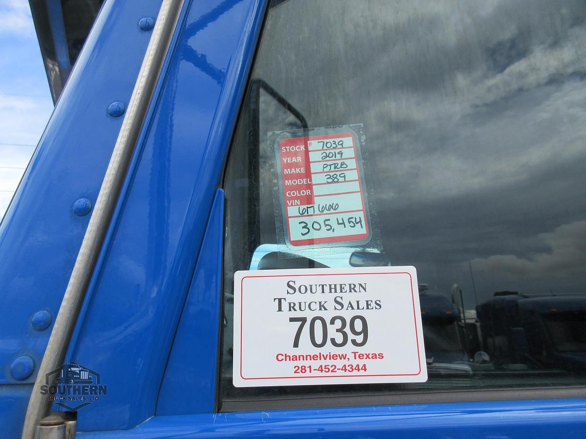 Used 2019 PETERBILT 389