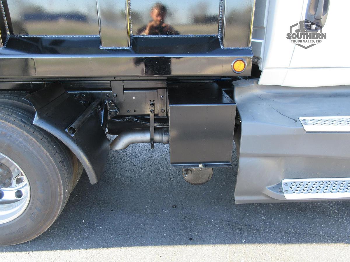 Used 2021 INTERNATIONAL LT