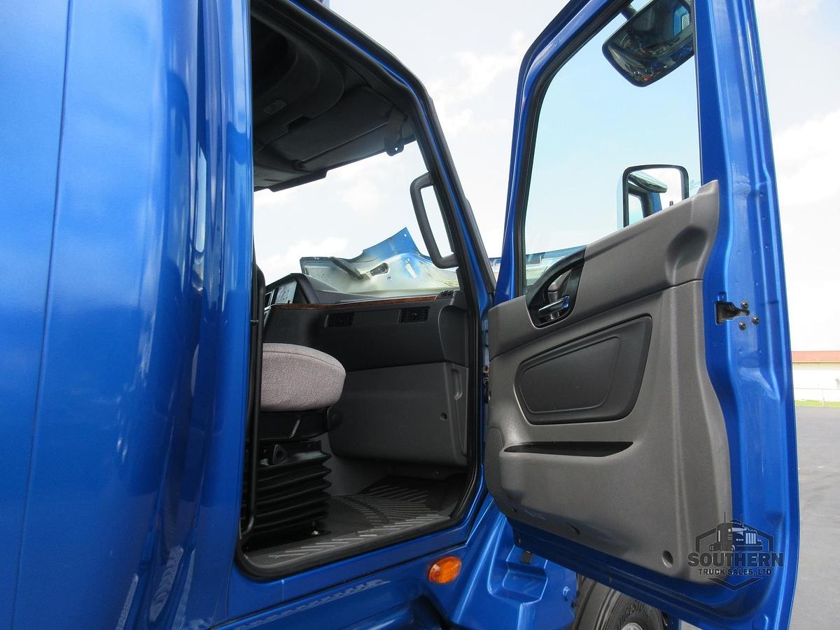 Used 2021 INTERNATIONAL LT
