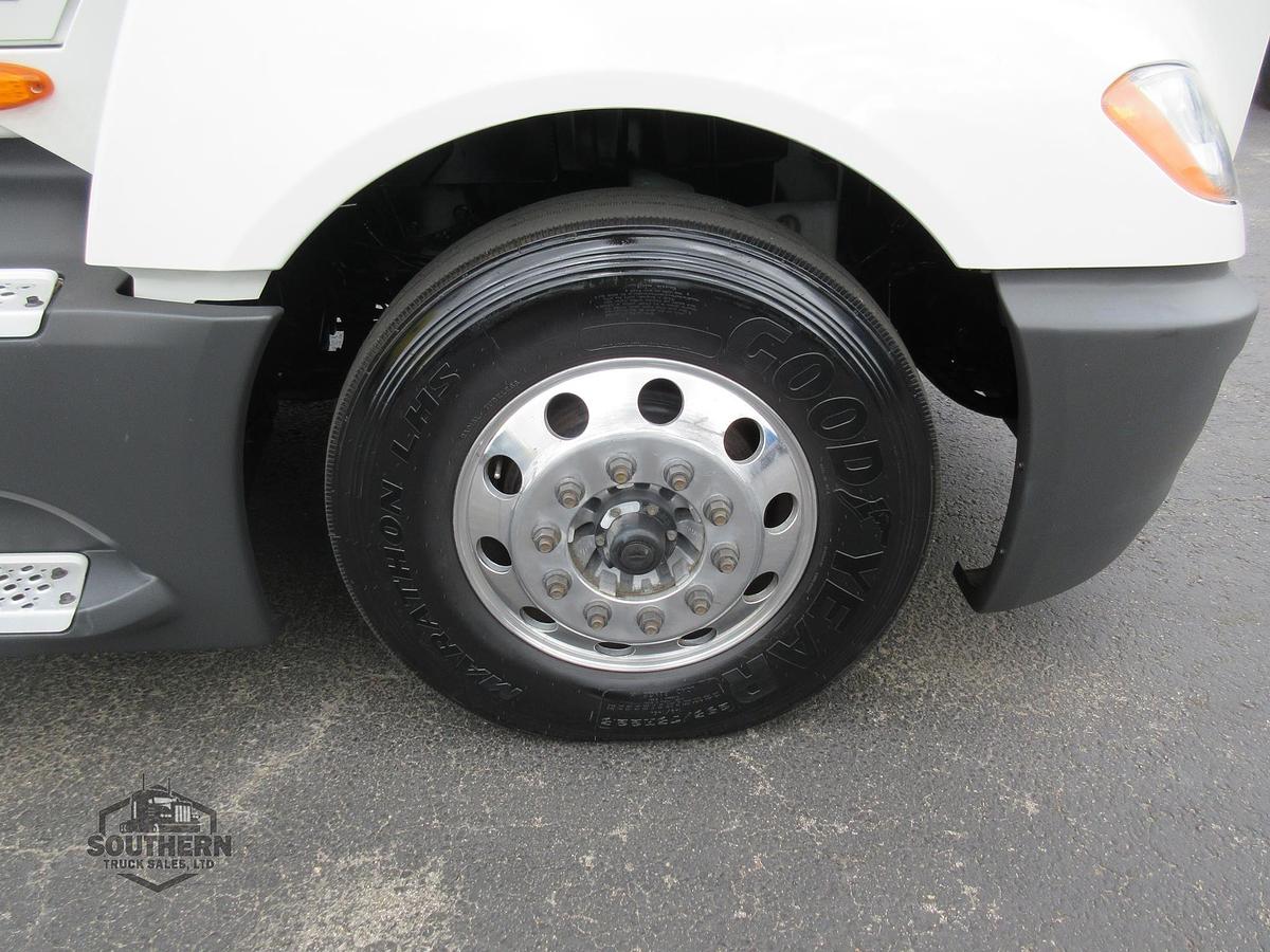 Used 2021 INTERNATIONAL LT