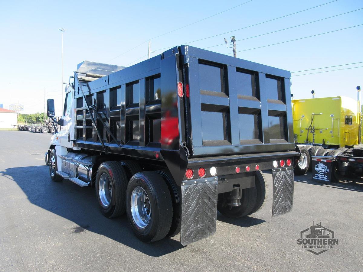 Used 2017 FREIGHTLINER CASCADIA 125