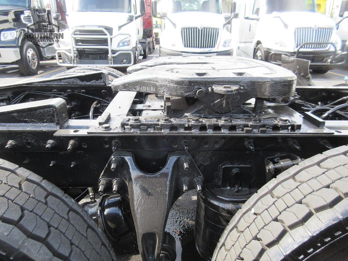 Used 2021 INTERNATIONAL LT
