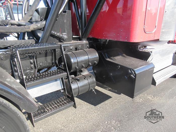 Used 2011 KENWORTH T800