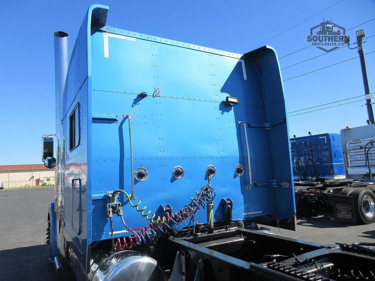Used 2006 PETERBILT 379EXHD