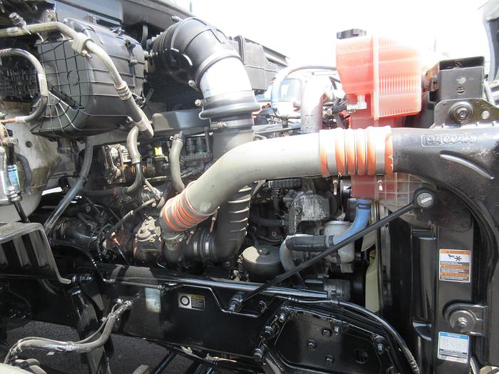 Used 2020 PETERBILT 579 6805