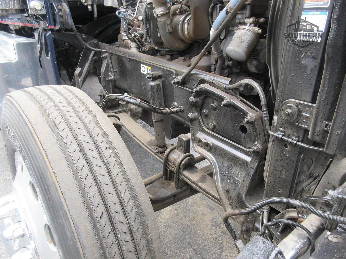 Used 2019 PETERBILT 389